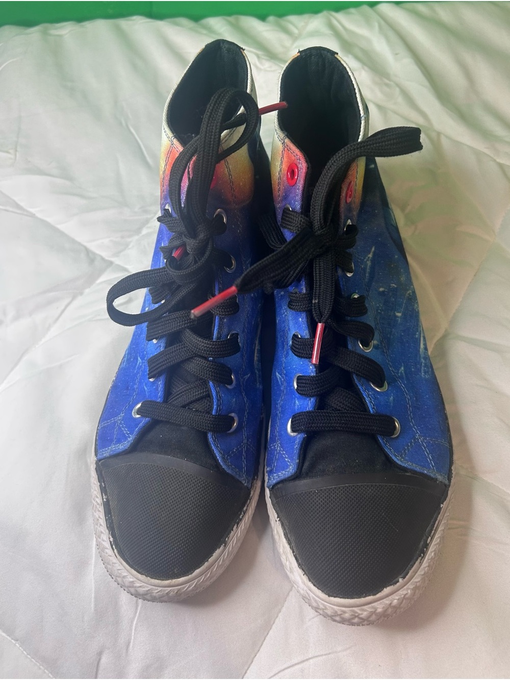 Boys High-Top Star Wars Skechers shoes size 6